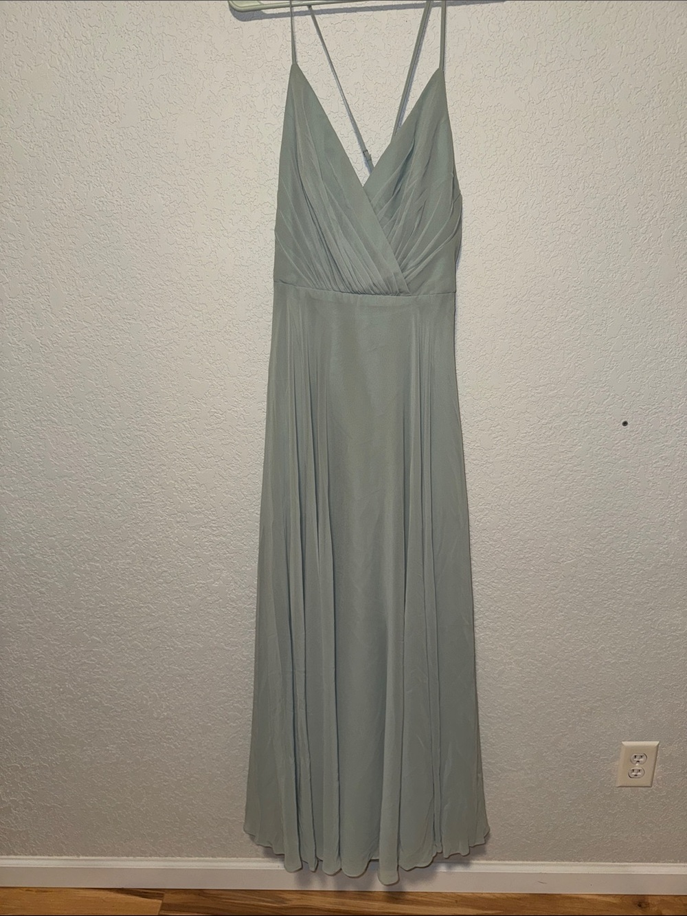 David's Bridal Sage V-Neck Chiffon Maxi Dress